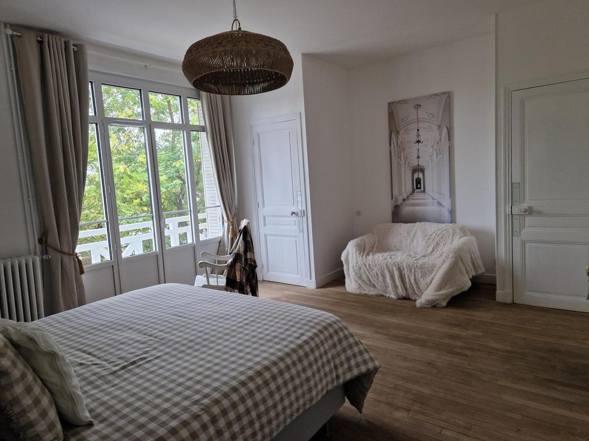 Demeure Du Saule Madame Bed & Breakfast Thieux  ภายนอก รูปภาพ