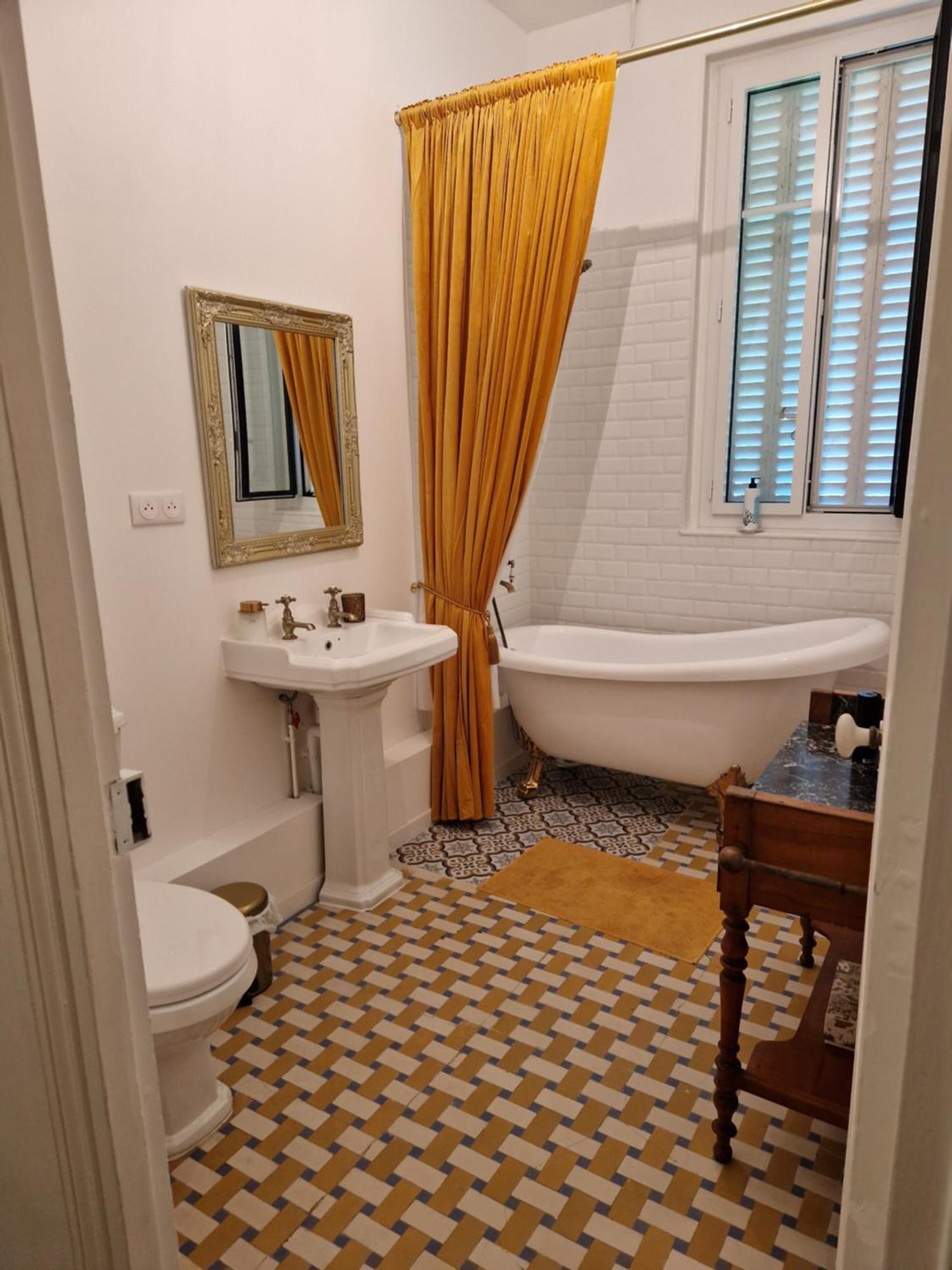 Demeure Du Saule Madame Bed & Breakfast Thieux  ภายนอก รูปภาพ