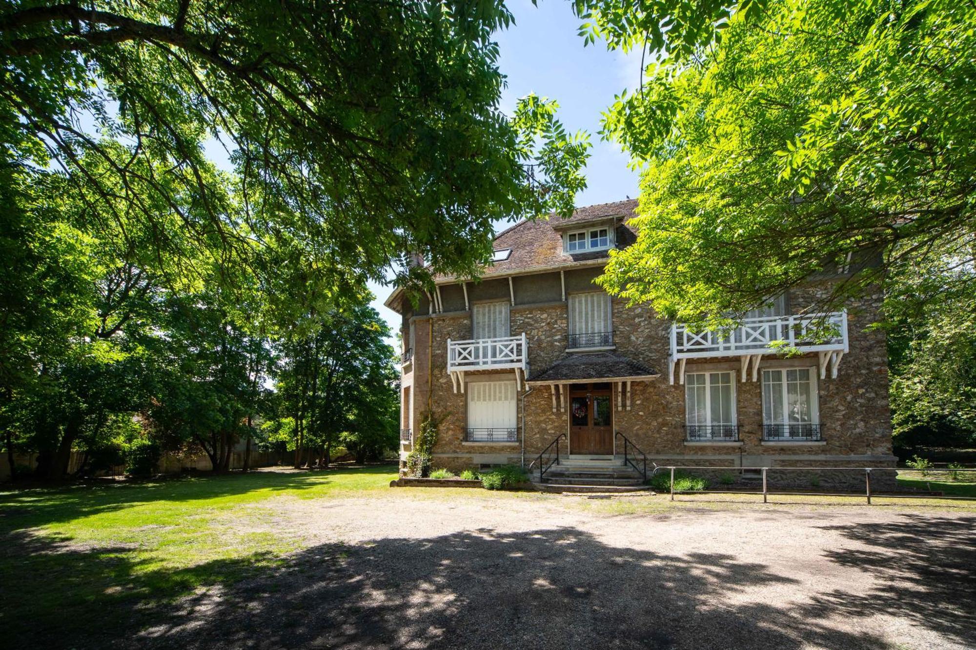 Demeure Du Saule Madame Bed & Breakfast Thieux  ภายนอก รูปภาพ
